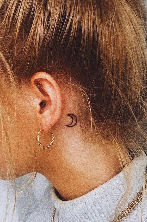 Meaningful and Inspirational Small Tattoos for Women 1